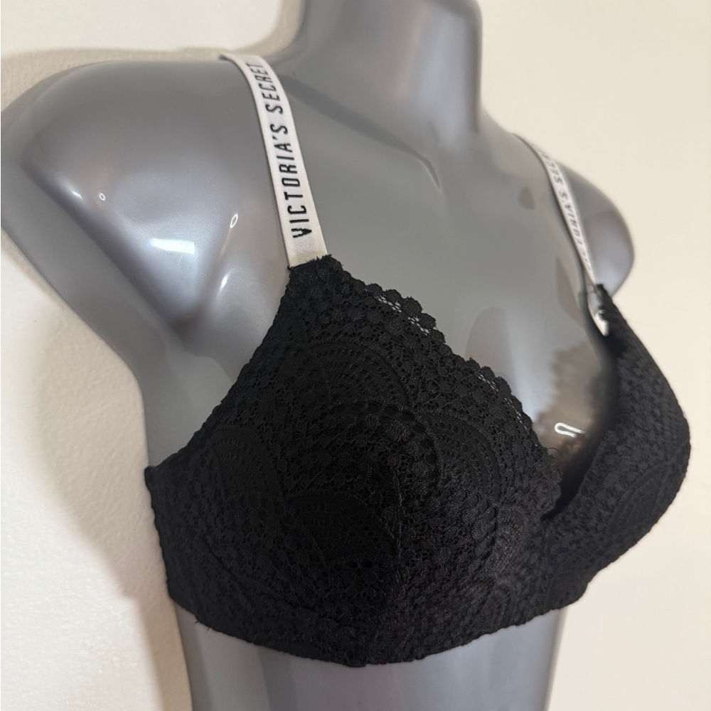 Victoria's Secret Black Lace Bra Size 32D SKU0139 - Picture 3 of 10